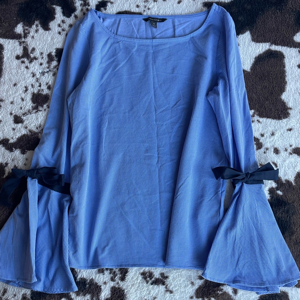 Banana Republic Small Blue & White Striped Tie Bell Sleeve Top/Tunic